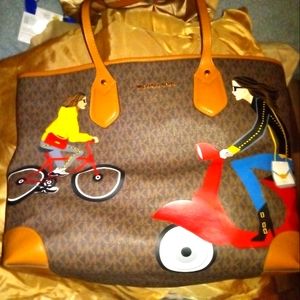 Michael kors women's purse